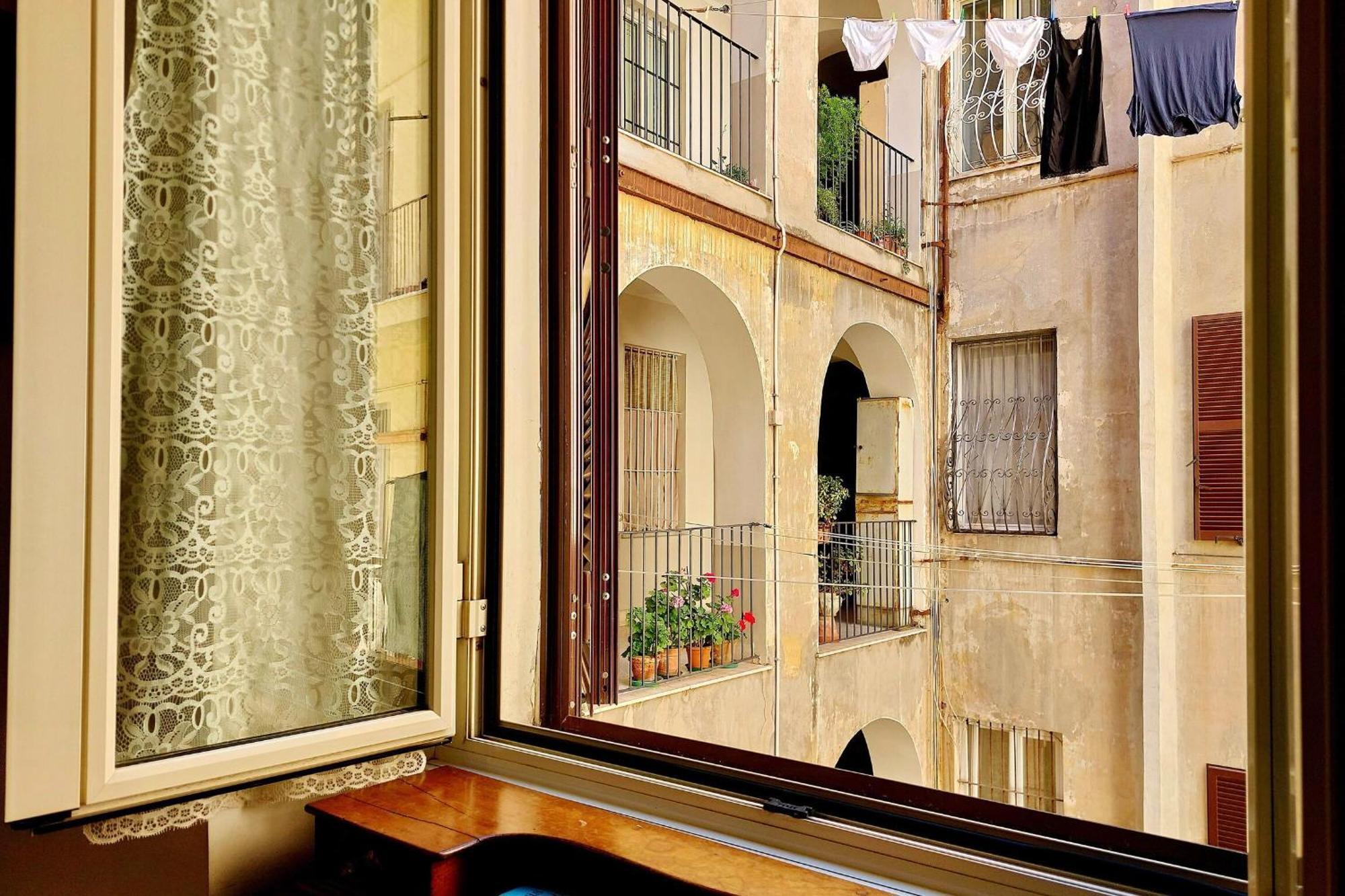 1 Bd With Balcony San Giovanni By Halldis روما المظهر الخارجي الصورة